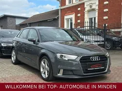 Grau Gebraucht 2018 Audi A3 Sportback Sport Limousine | 21.499 € (Etwas zu teuer)