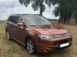 Braun Gebraucht 2013 Mitsubishi Outlander Instyle SUV | 9.000 € (Fairer Preis)