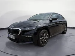 Schwarz Gebraucht 2025 Skoda Scala Drive Kleinwagen | 38.060 €
