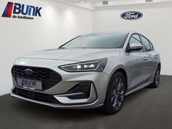 Moondust silver meta Gebraucht 2023 Ford Focus ST-Line X Limousine | 24.980 € (Etwas zu teuer)