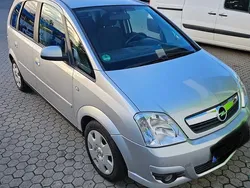 Silber Gebraucht 2007 Opel Meriva Van / Kleinbus | 2.250 € (Fairer Preis)