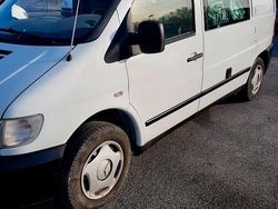 Weiß Gebraucht 2001 Mercedes Vito Van | 6.500 €