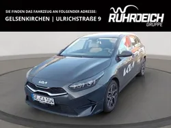 Grau Gebraucht 2024 Kia Ceed Spirit Limousine | 25.789 € (Fairer Preis)