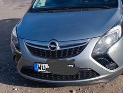 Grau Gebraucht 2014 Opel Zafira Tourer Style Van / Kleinbus | 4.350 € (Guter Preis)