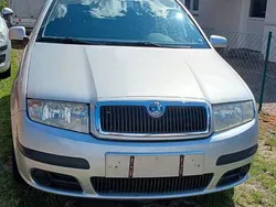 Grau Gebraucht 2005 Skoda Fabia Classic Kombi | 1.850 € (Fairer Preis)