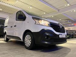 Weiß Gebraucht 2017 Renault Trafic Van | 11.690 € (Guter Preis)