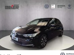 Schwarz Gebraucht 2024 VW Golf VIII Move Limousine | 24.990 € (Guter Preis)