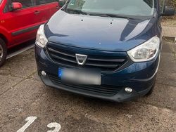 Blau Gebraucht 2017 Dacia Lodgy Van / Kleinbus | 5.300 € (Superpreis)