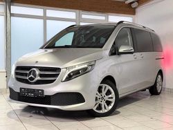 Brillantsilber metallic Gebraucht 2022 Mercedes V220 Van / Kleinbus | 34.290 € (Fairer Preis)