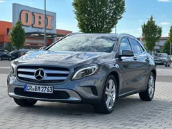 Grau Gebraucht 2014 Mercedes GLA250 Urban SUV | 17.000 € (Fairer Preis)