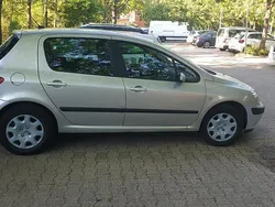 Silber Gebraucht 2006 Peugeot 307 Limousine | 1.799 € (Fairer Preis)