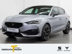 Silber Gebraucht 2022 Cupra Leon VZ Limousine | 23.280 € (Guter Preis)