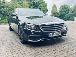 Schwarz Gebraucht 2017 Mercedes 220 Limousine | 16.400 € (Superpreis)