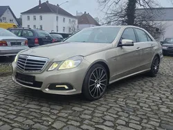 Gold Gebraucht 2010 Mercedes E350 Limousine | 13.500 € (Etwas zu teuer)