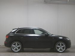 Schwarz Gebraucht 2020 Audi Q5 S-Line SUV | 24.480 € (Guter Preis)