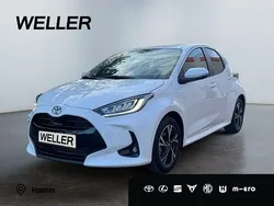 Weiss Neu 2025 Toyota Yaris Hybrid Comfort Kleinwagen | 22.249 € (Guter Preis)