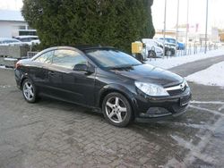 Schwarz Gebraucht 2010 Opel Astra Cabriolet Cosmo Cabrio | 2.000 € (Superpreis)
