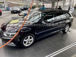 Schwarz Gebraucht 2016 VW Passat Trendline Kombi | 8.800 € (Fairer Preis)
