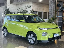 Grün Gebraucht 2021 Kia Soul EV Edition 7 SUV | 14.500 € (Fairer Preis)
