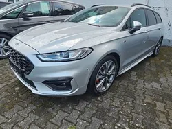 Silber Gebraucht 2022 Ford Mondeo ST-Line Limousine | 29.990 €
