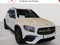 Polarweiß Gebraucht 2022 Mercedes GLB220 AMG line SUV | 35.090 € (Guter Preis)