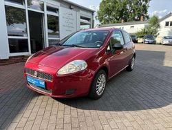 Rosso accattivante Gebraucht 2009 Fiat Grande Punto Active Kleinwagen | 2.990 € (Etwas zu teuer)