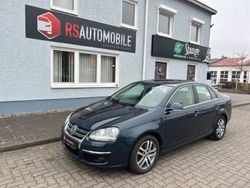 Blau Gebraucht 2008 VW Jetta Sportline Limousine | 5.999 € (Fairer Preis)