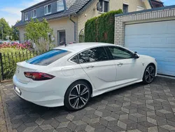 Weiß Gebraucht 2019 Opel Insignia Sport Limousine | 17.700 € (Etwas zu teuer)