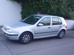 Grau Gebraucht 1999 VW Golf IV Limousine | 1.300 € (Etwas zu teuer)