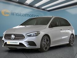Weiß Gebraucht 2022 Mercedes B250e Van / Kleinbus | 30.249 € (Teuer)
