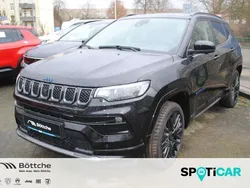 Black clear coat Gebraucht 2022 Jeep Compass SUV | 26.990 € (Guter Preis)