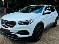 Weiß Gebraucht 2018 Opel Grandland X Edition SUV | 14.990 € (Fairer Preis)