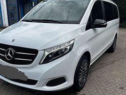 Weiß Gebraucht 2019 Mercedes V220 Edition Van / Kleinbus | 38.000 € (Superpreis)