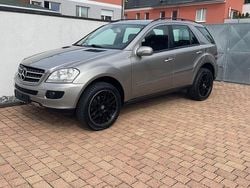 Andere farben Gebraucht 2007 Mercedes ML280 SUV | 8.490 €
