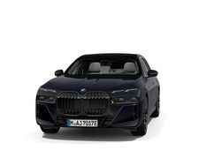 Gebraucht 2025 BMW 750e Comfort Edition Limousine | 102.890 € (Teuer)