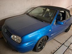 Blau Gebraucht 2000 VW Golf Cabriolet Cabrio | 2.500 € (Etwas zu teuer)