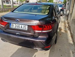 Braun Gebraucht 2013 Lexus LS600 Limousine | 21.500 €