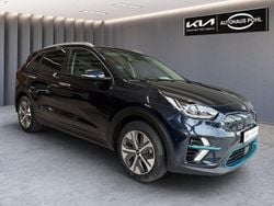 Blau Gebraucht 2020 Kia e-Niro Spirit SUV | 21.990 € (Fairer Preis)