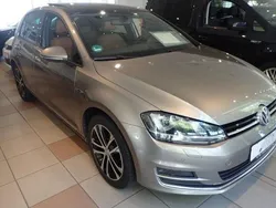 Braun Gebraucht 2014 VW Golf VII Edition Limousine | 13.990 € (Etwas zu teuer)