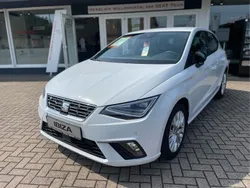 Weiß Gebraucht 2023 Seat Ibiza FR Limousine | 18.990 € (Fairer Preis)