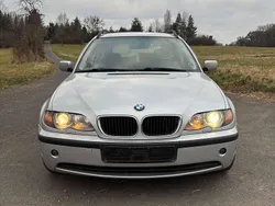 Silber Gebraucht 2004 BMW 318 Kombi | 2.800 €