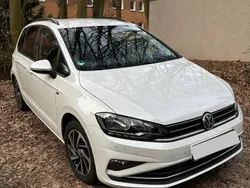 Weiß Gebraucht 2018 VW Golf Sportsvan Join Van / Kleinbus | 13.900 € (Fairer Preis)