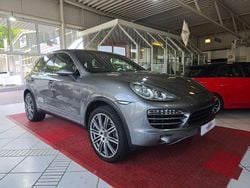 Grau Gebraucht 2011 Porsche Cayenne Turbo SUV | 16.900 € (Guter Preis)