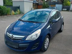 Blau Gebraucht 2011 Opel Corsa Kleinwagen | 2.500 € (Guter Preis)