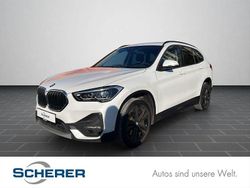 Weiß (metallic) Gebraucht 2021 BMW X1 Sport Line SUV | 26.395 € (Fairer Preis)