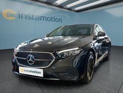 Grau Gebraucht 2024 Mercedes E300 Limousine | 55.349 €