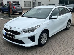 Weiß Gebraucht 2020 Kia Ceed Sportswagon Kombi | 12.900 € (Fairer Preis)