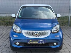 Weiß Gebraucht 2018 Smart ForFour Kleinwagen | 9.590 € (Fairer Preis)