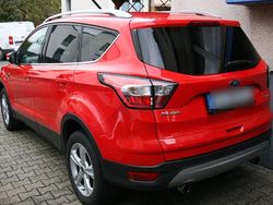 Rot Gebraucht 2017 Ford Kuga Titanium SUV | 14.500 € (Fairer Preis)