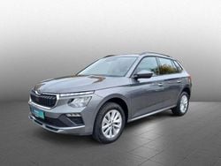 Graphitegrau metallic Gebraucht 2024 Skoda Kamiq Selection SUV | 28.590 € (Fairer Preis)